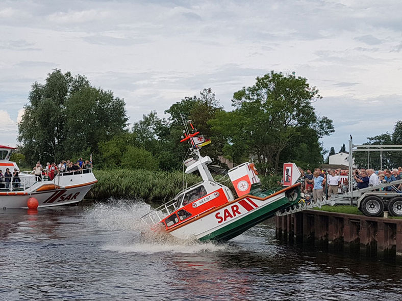 Das Boddenboot HECHT beeindruckt in Ueckermünde. Foto: DGzRS